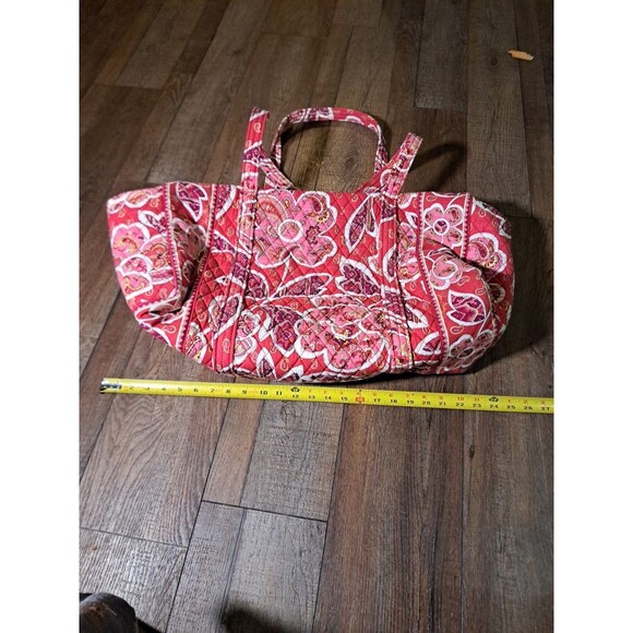 Vera Bradley Rosy Posies Sweet Pleat Tote duffle bag Retired EUC - Picture 6 of 6